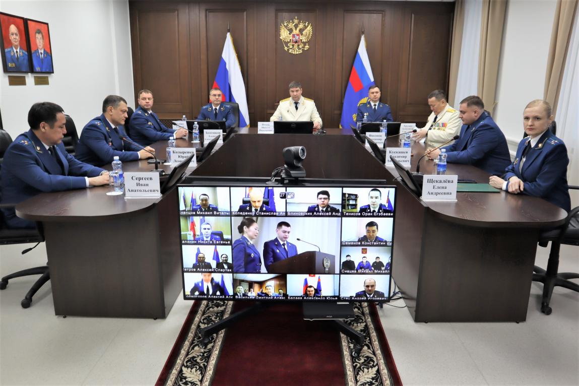 В прокуратуре республики состоялось торжественное мероприятие, посвященное празднованию Дня работника прокуратуры Российской Федерации