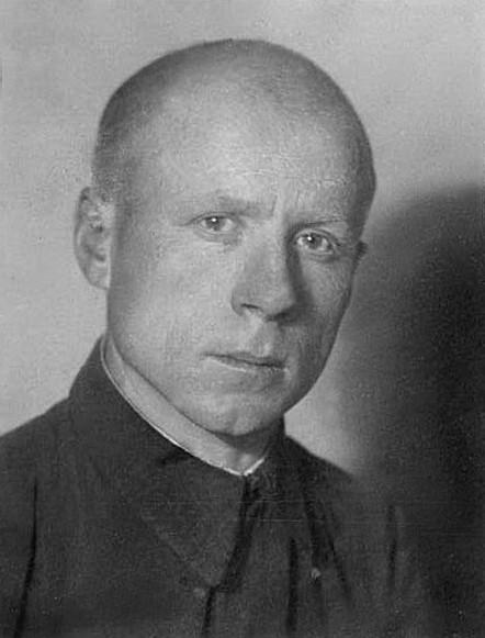 ВОЛКОВ Андрей Кузьмич