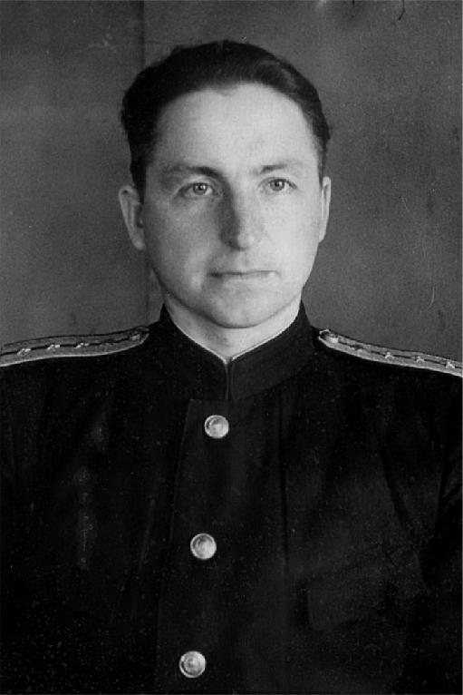 ГОЛУБЕВ Николай Николаевич