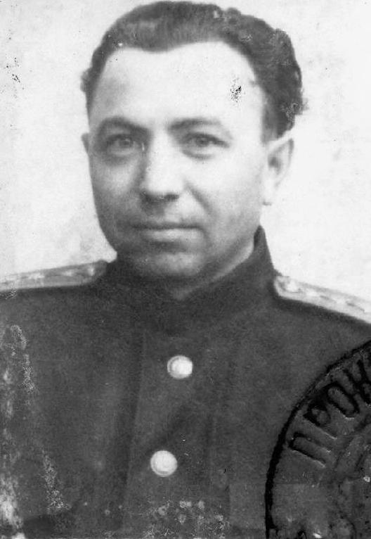 Новосельцев Иван Иванович