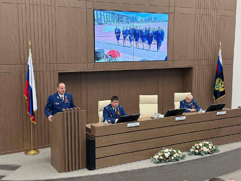 В прокуратуре области состоялась церемония торжественного принятия Присяги молодыми специалистами