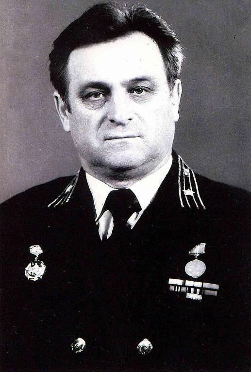 Ломанов Виктор Михайлович