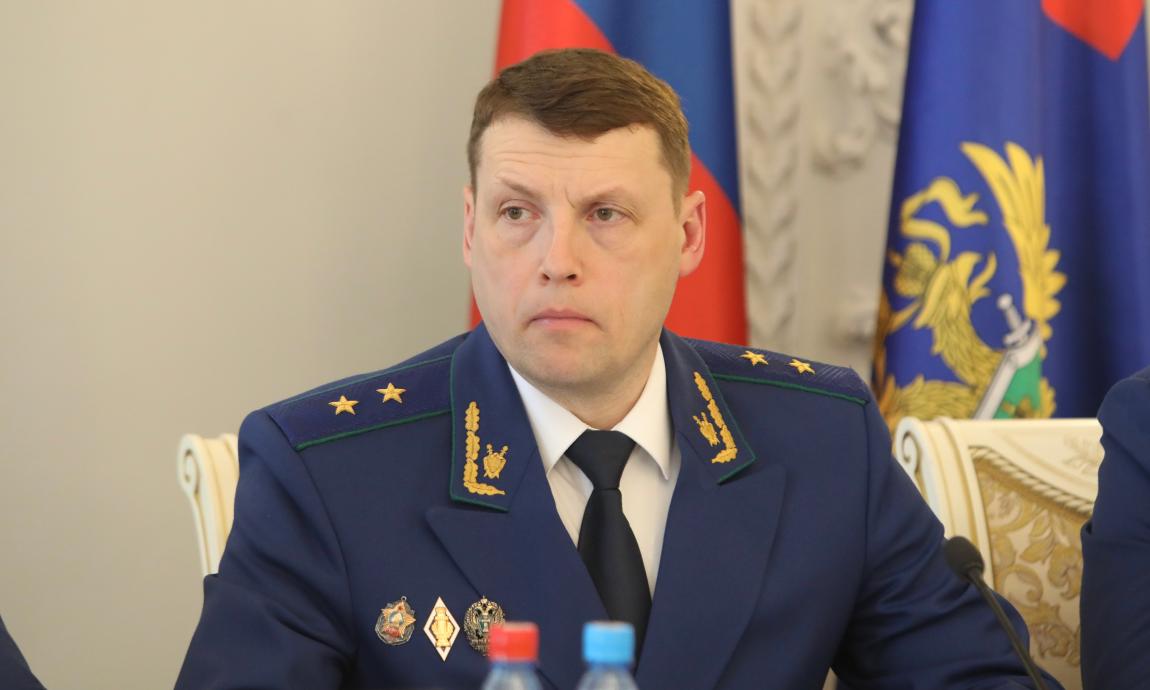 Под председательством Виктора Мельника состоялось заседание коллегии прокуратуры города по вопросам соблюдения прав участников специальной военной операции и их близких