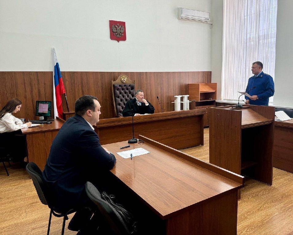 Прокурор Краснодарского края принял участие в рассмотрении судом дела о восстановлении социальных прав супруги и детей участника СВО