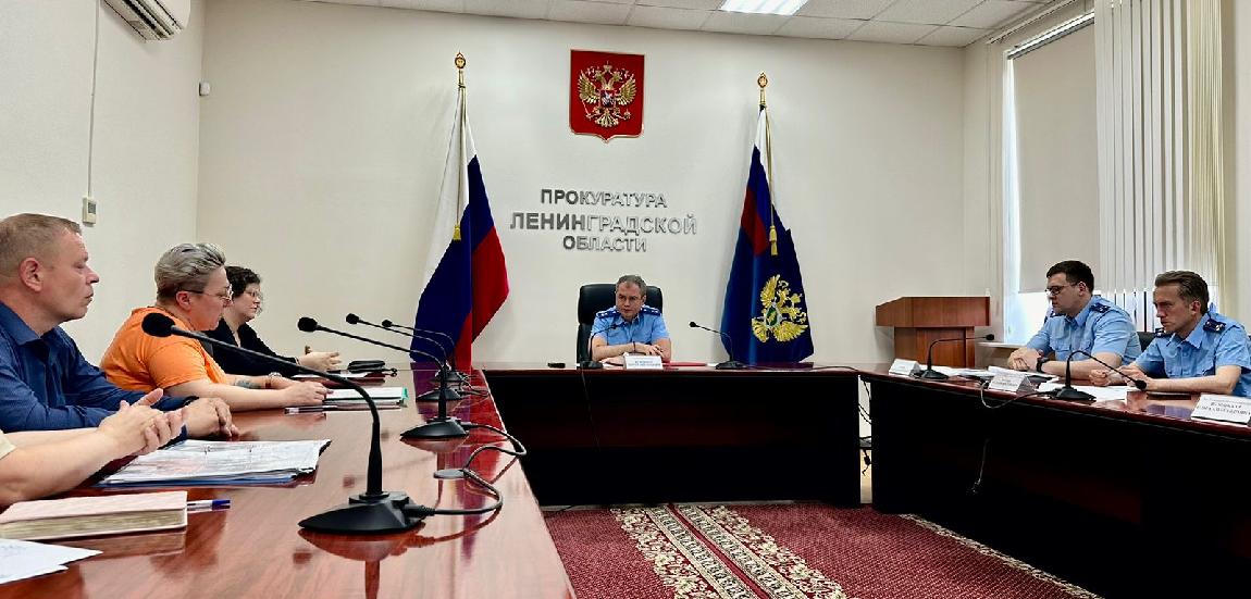 Прокурор Ленинградской области Сергей Жуковский провел прием представителей бизнес-сообщества региона