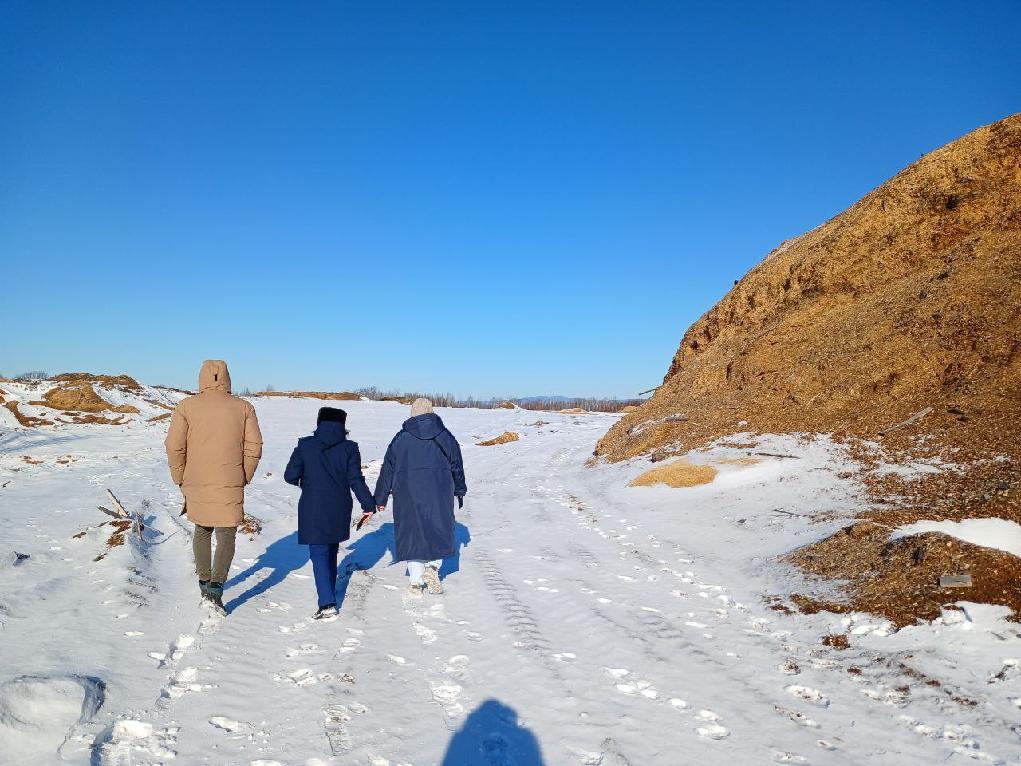 В Хабаровском крае по требованию природоохранного прокурора на лесозаготовительное предприятие возложена обязанность ликвидировать незаконный объект размещения отходов лесопиления