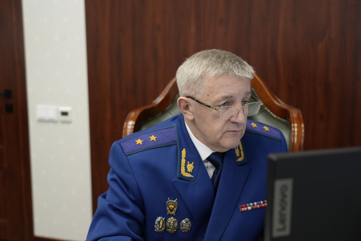 Прокурор республики провел прием жителей г. Уфы