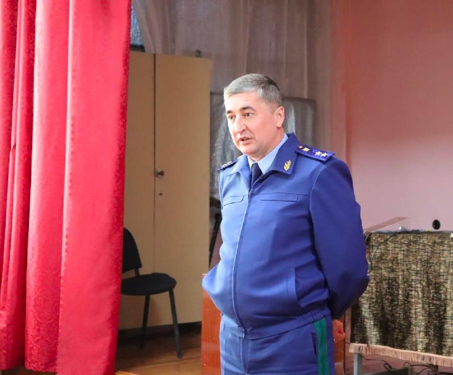 Прокурор Саратовской области Сергей Филипенко встретился с жителями села Ершовка Аткарского муниципального района