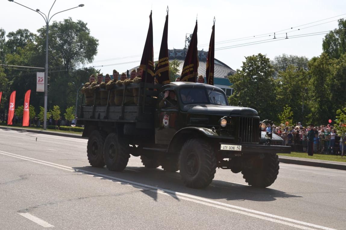 Прокурор г. Новокузнецка принял участие в параде Победы | 24.06.2020 |  Кемерово - БезФормата