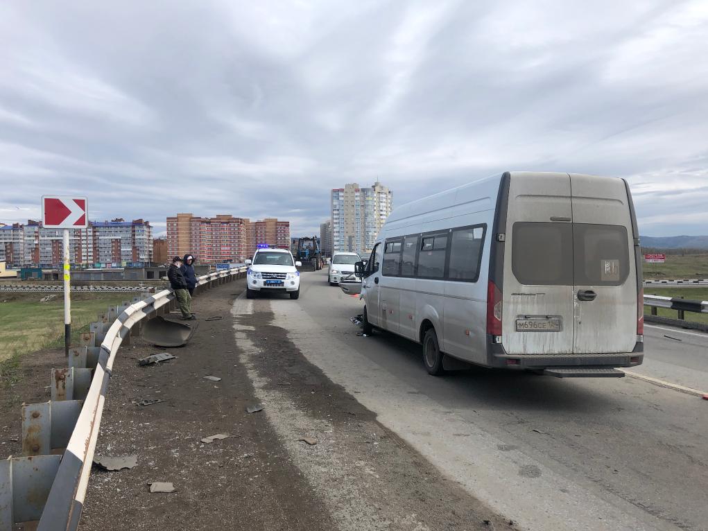 Погода в железногорске красноярского на 14. Трасса Красноярск Железногорск. 191 Автобус Красноярск Железногорск. Автобусы Железногорск Красноярский край 9. Маршрутка Железногорск Красноярск.