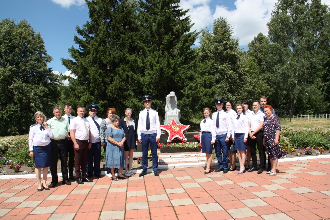 Новости орл обл. Прокурор Новосильского района Орловской области. Межрайонный прокурор Новосильского. Транспортная прокуратура Орловской области. Пузин +прокуратура Орловской области.