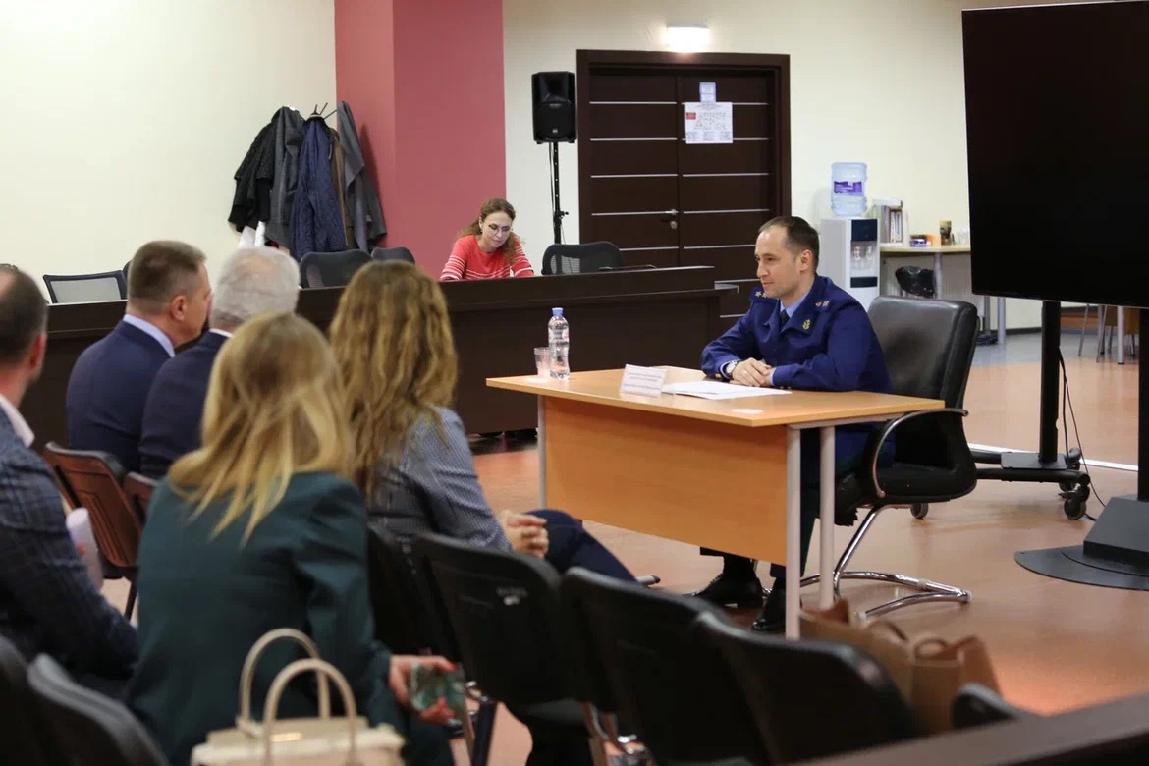 Жидких рмат. Московский межрегиональный центр. Московский межрегиональный центр. Отдел промышленной политики аватарка. Московский межрегиональный центр.