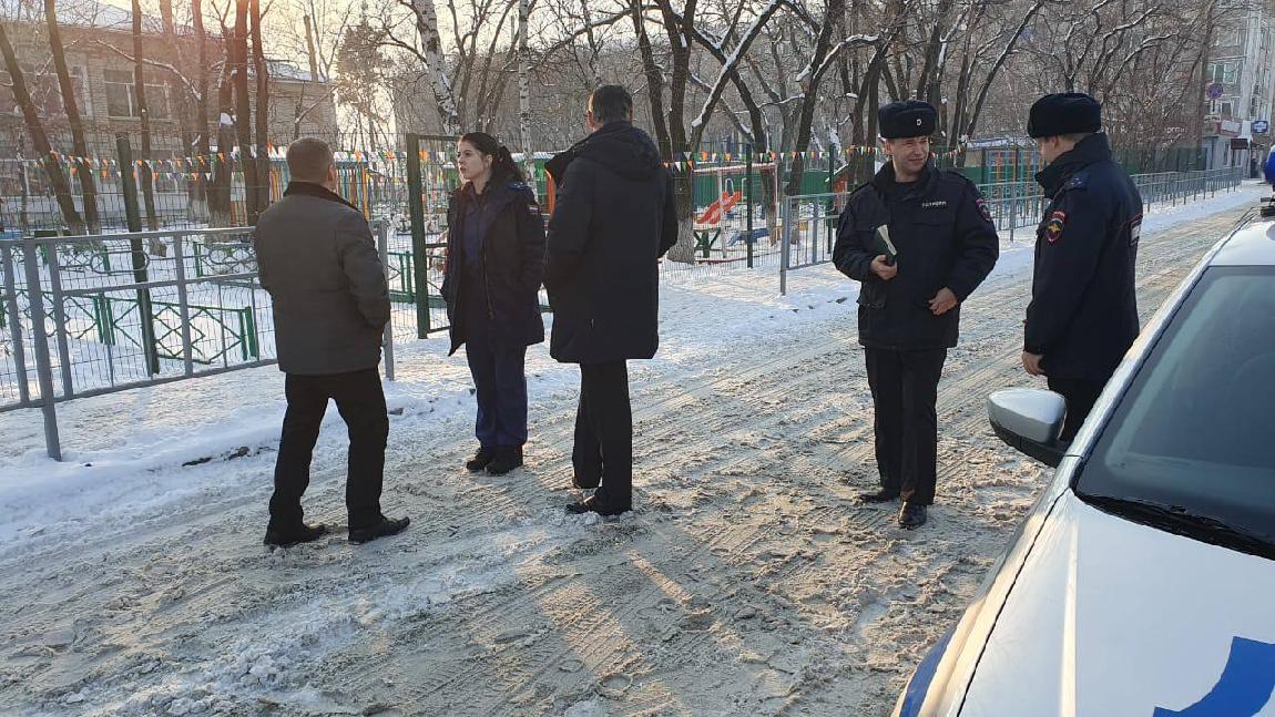 Новости 14.11 23. Прокурор г Бийска. Прокурор и полицейский. Литвинова прокуратура Амурской области. ДПС Азов.