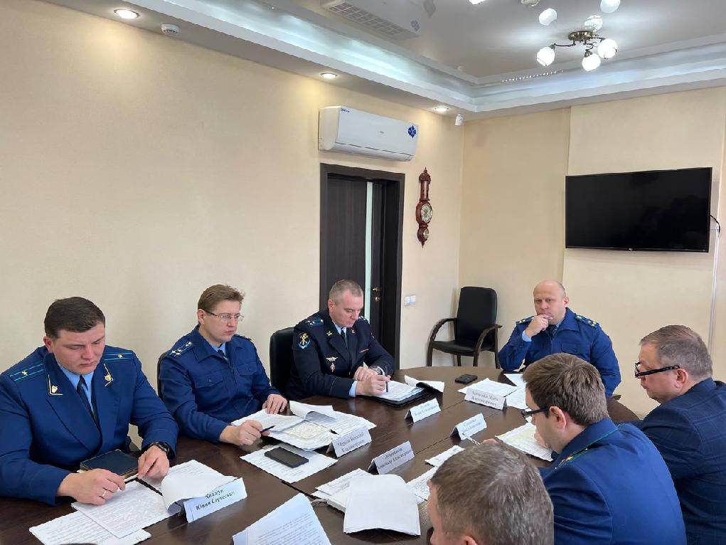 Прокуроры районов новосибирска. Сотрудники прокуратуры.