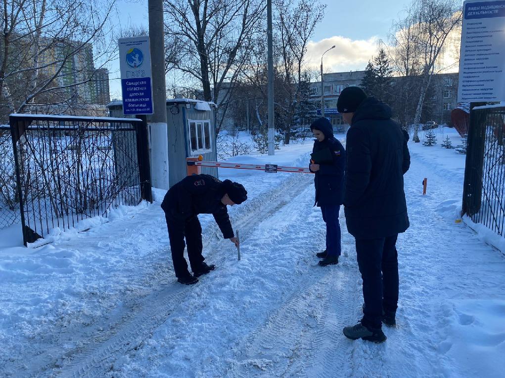 В октябрьском районе