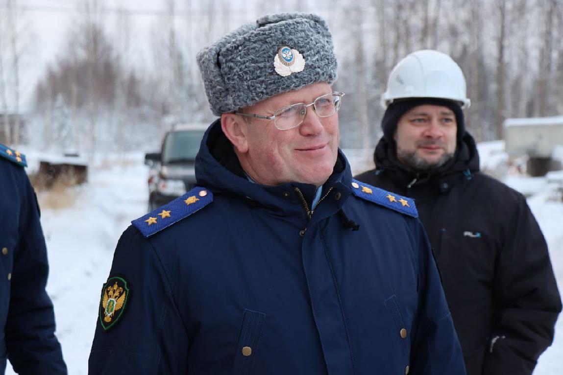 Прокурор республики проверил состояние объектов ЖКХ в городе Инте