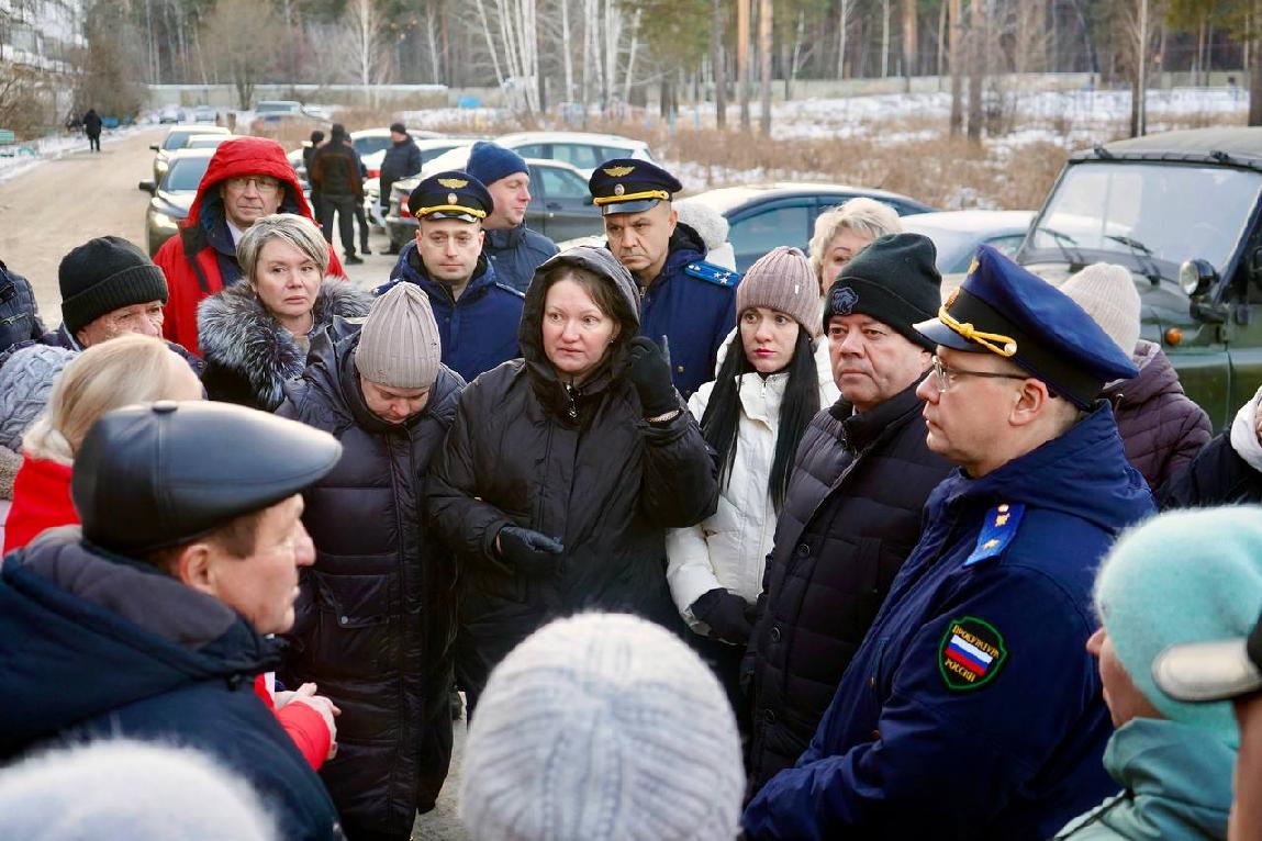 Прокурор Челябинской области Игорь Донгаузер встретился с жителями Чебаркульского городского округа