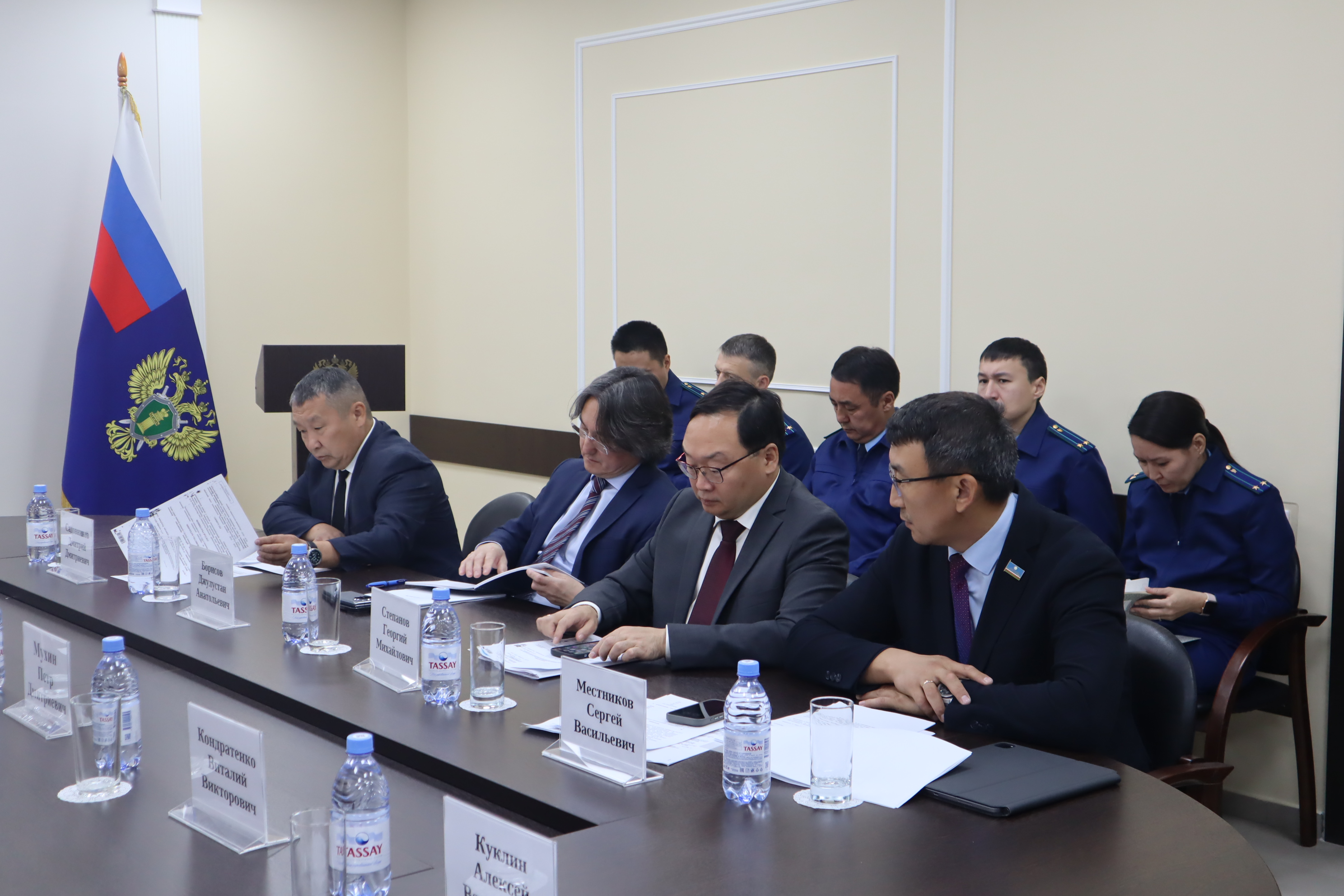Под председательством прокурора республики Максима Попова состоялось заседание межведомственной рабочей группы по вопросам реализации национальных проектов