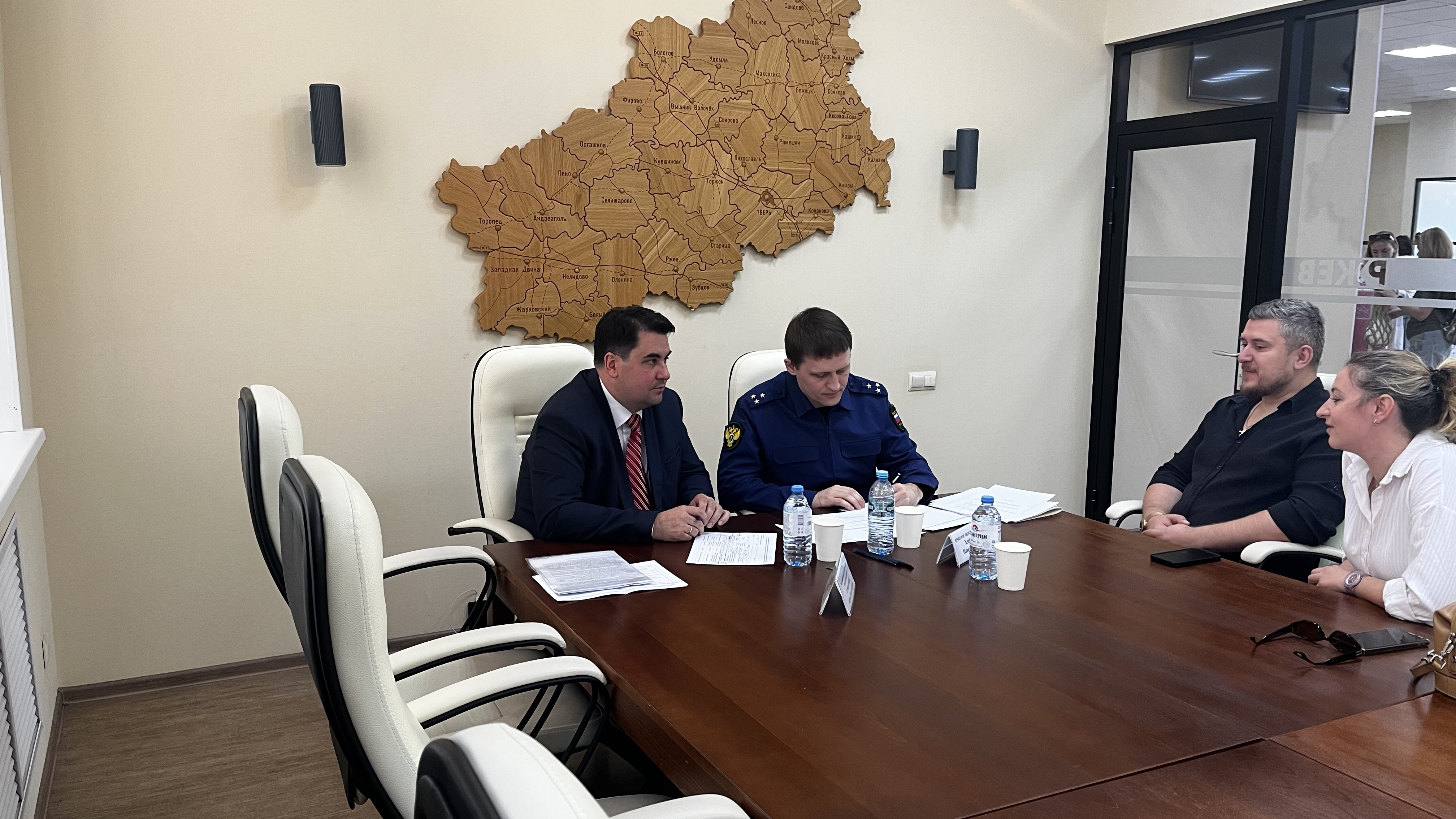 Прокурором Тверской области проведен прием граждан  совместно с бизнес-омбудсменом