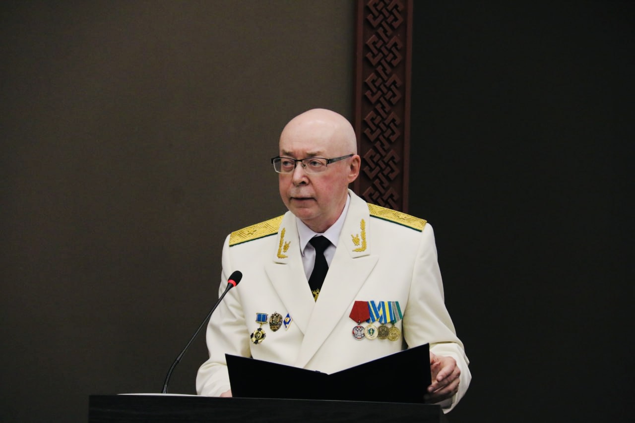 В прокуратуре республики состоялось торжественное мероприятие, посвященное Дню работника прокуратуры Российской Федерации