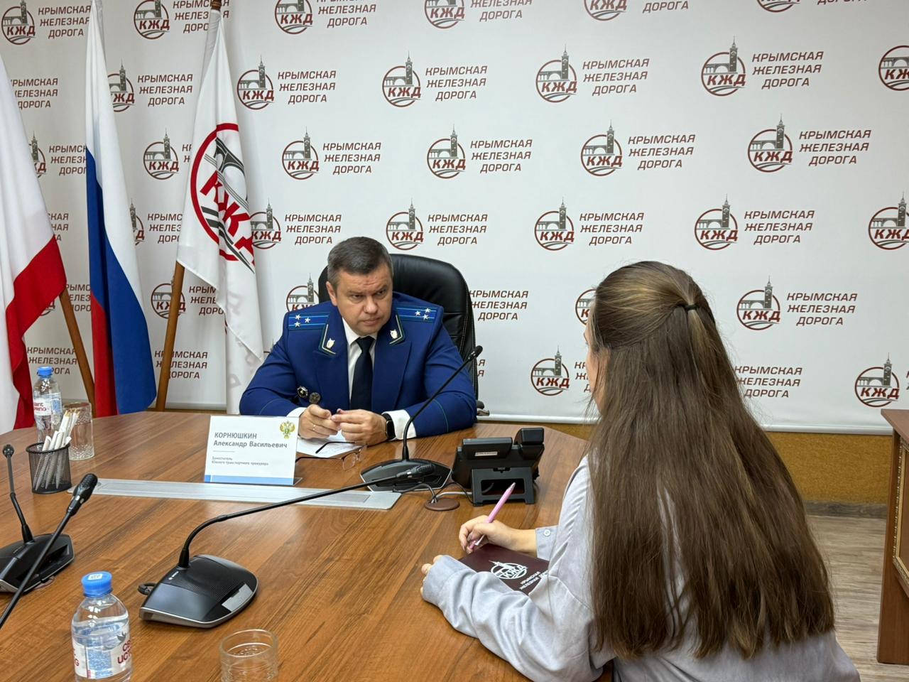 Заместителем Южного транспортного прокурора проведен личный прием граждан