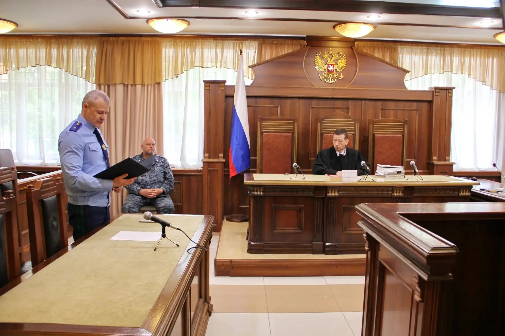 Прокурор Ивановской области Андрей Жугин поддержал государственное обвинение по уголовному делу о государственной измене