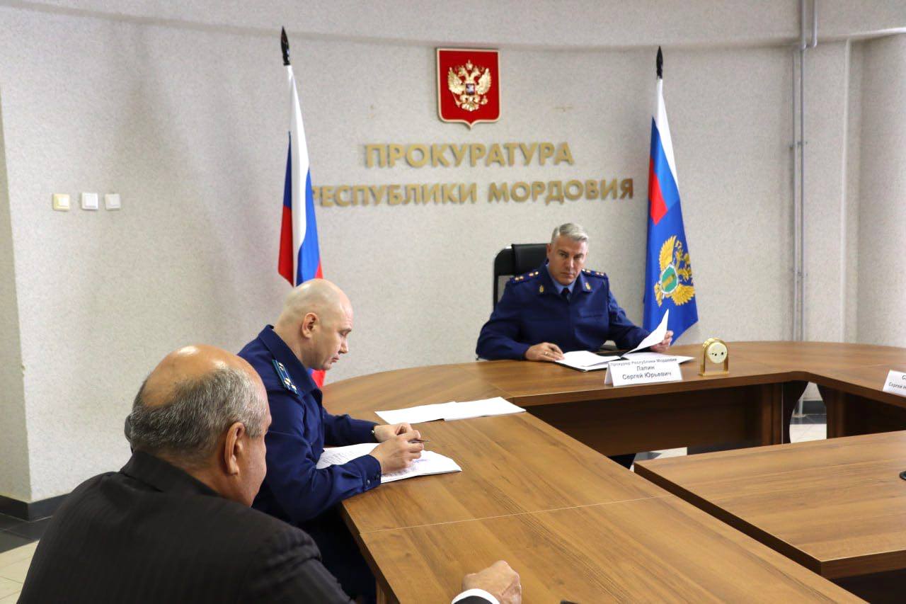 Прокурор республики провел личный прием граждан