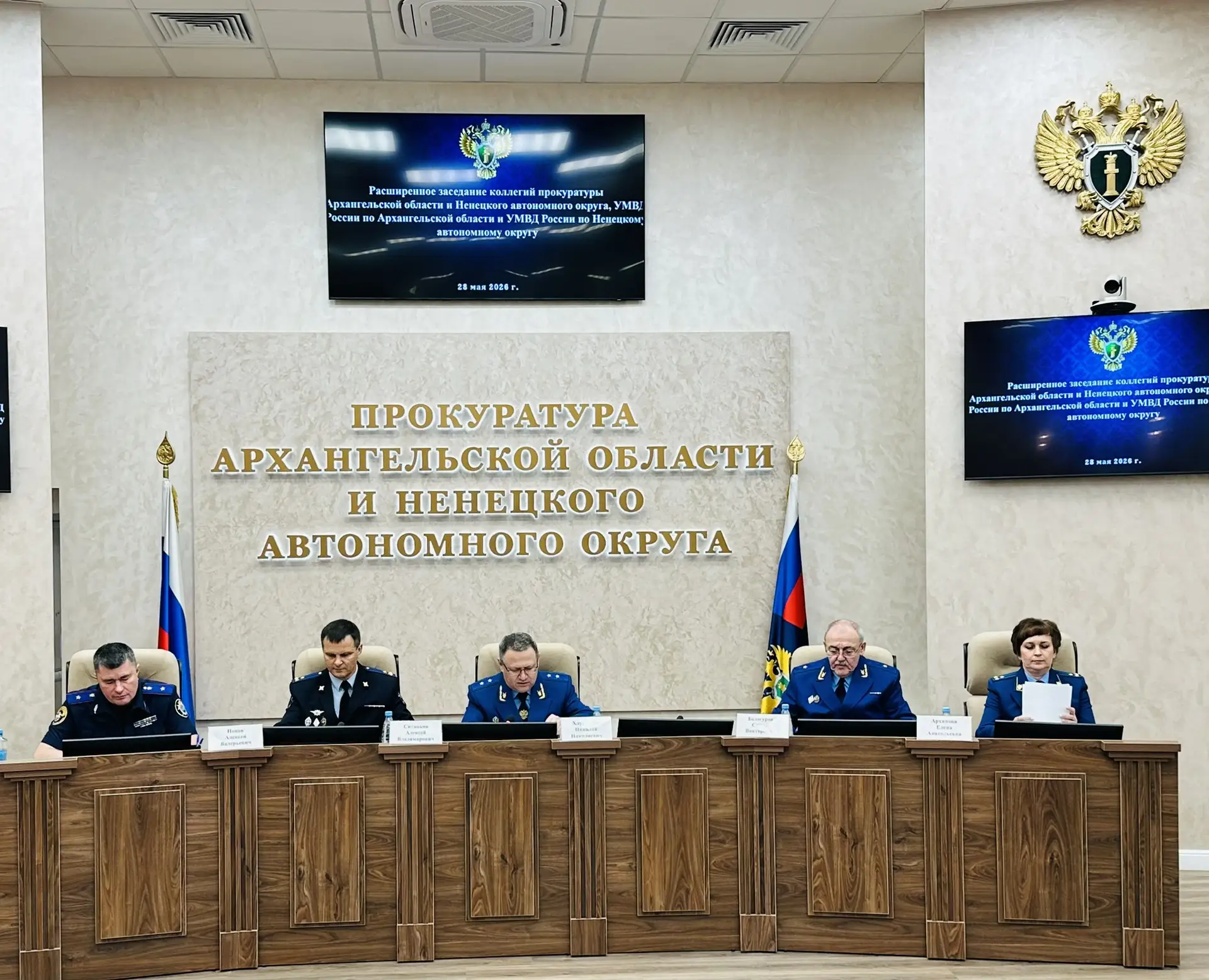 Средствами прокурорского надзора обеспечена судебная защита интересов более 300 граждан, в защиту которых прокурорами заявлены иски о взыскании похищенных денежных средств на сумму свыше 120 миллионов рублей