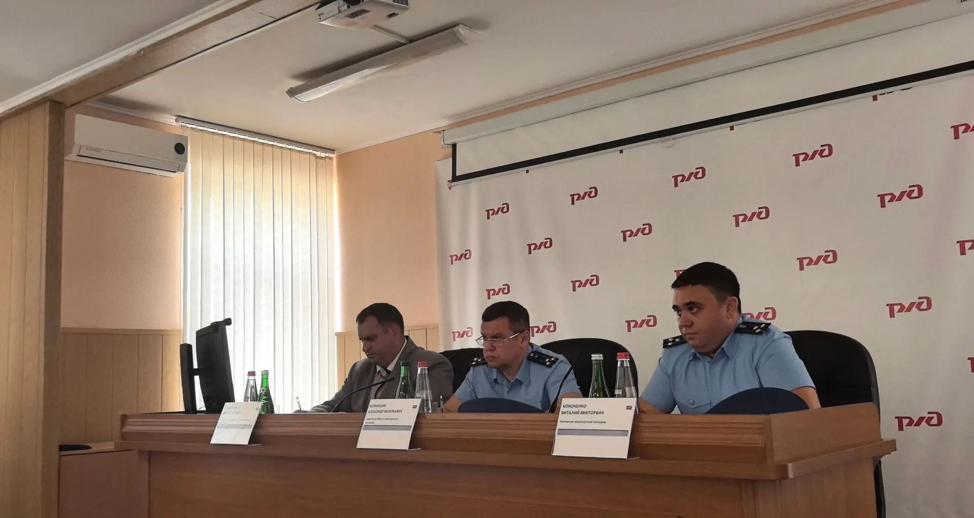 Заместитель Южного транспортного прокурора в рамках рабочей поездки посетил г. Батайск
