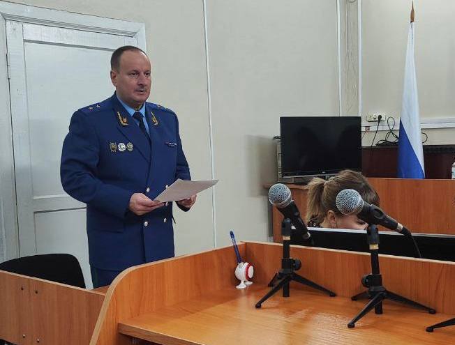 Прокурор Кемеровской области-Кузбасса поддержал государственное обвинение по уголовному делу, рассмотренному с участием присяжных заседателей