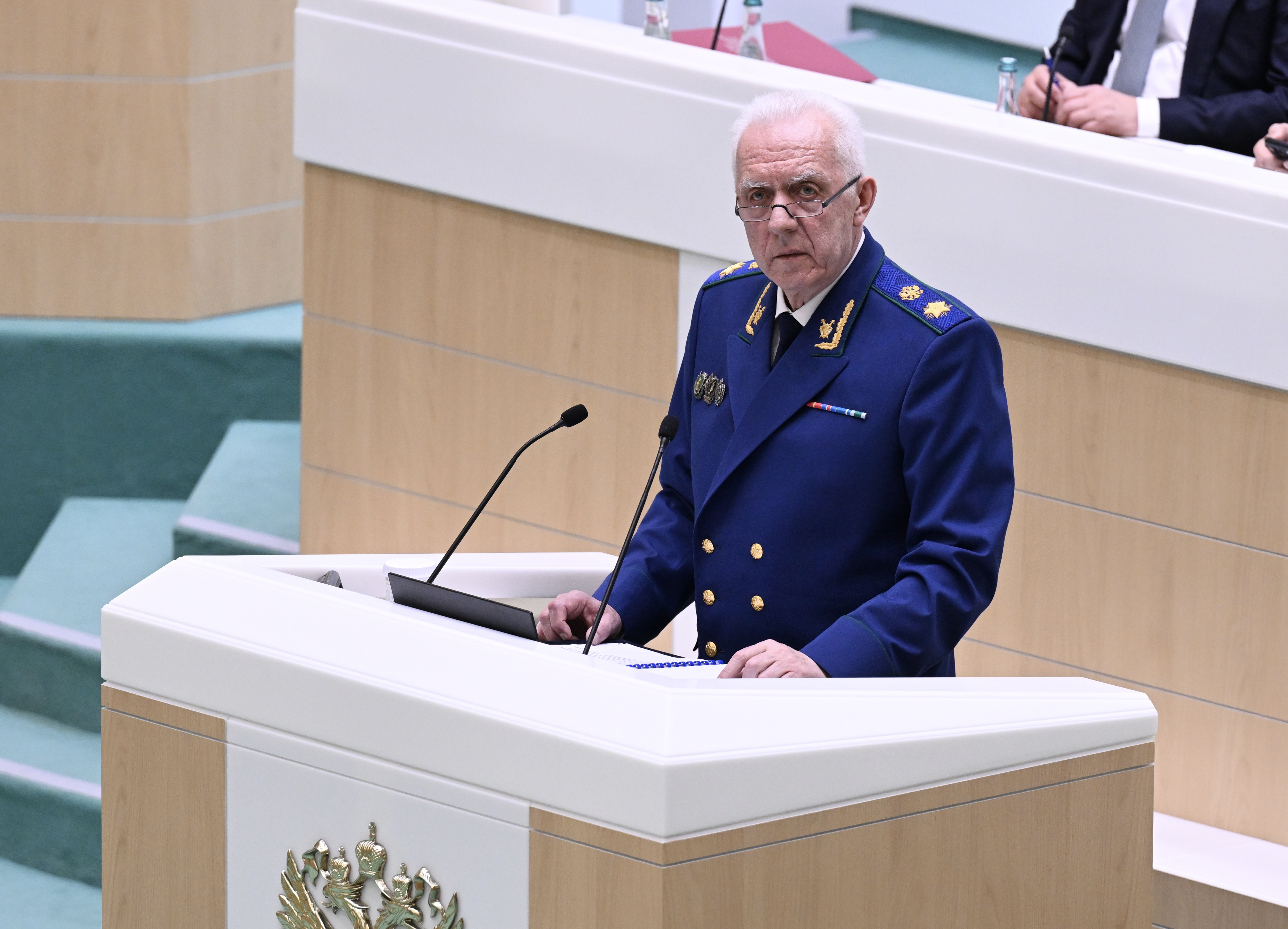 Генеральный прокурор Российской Федерации Александр Гуцан выступил с докладом в Совете Федерации