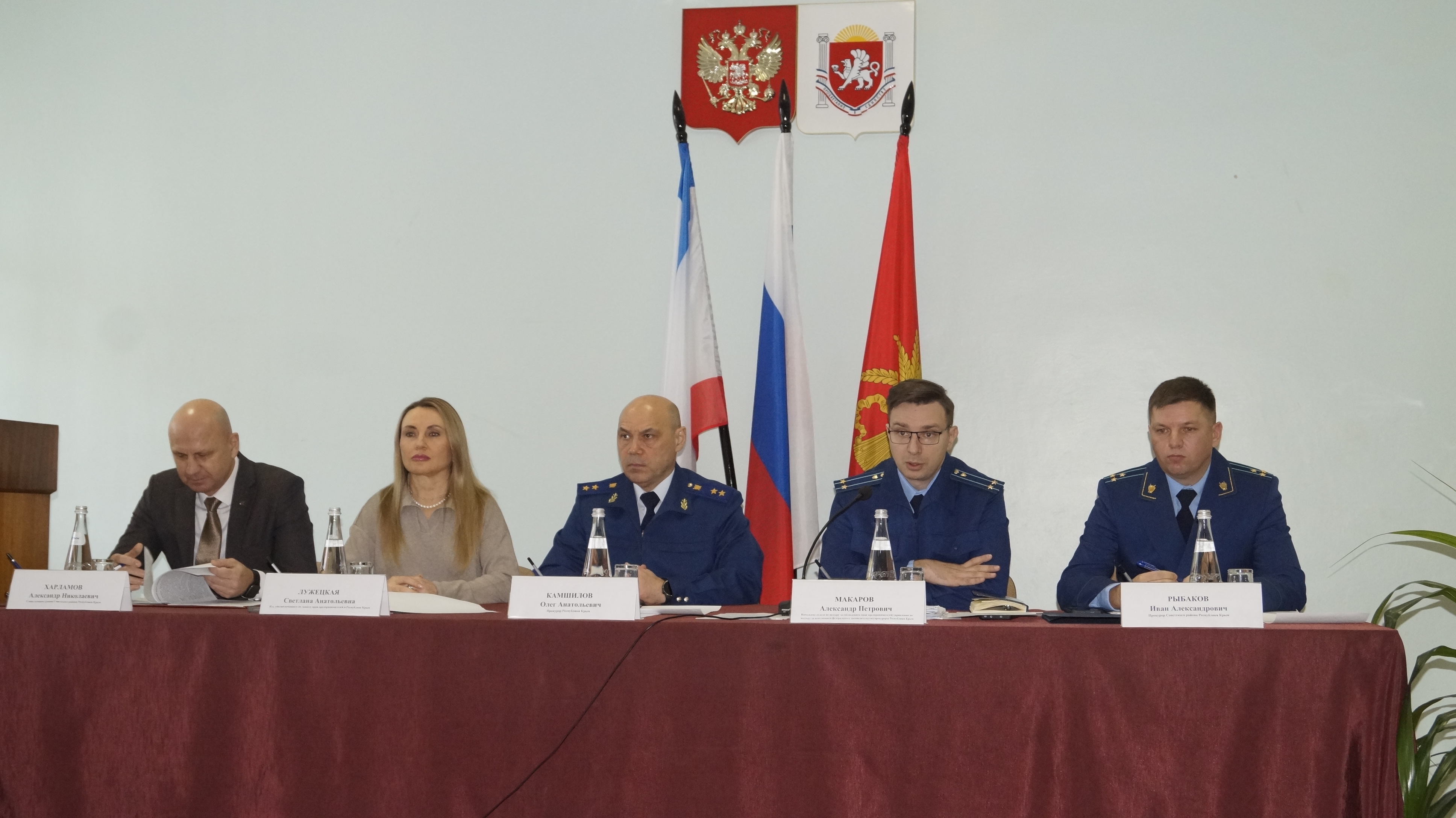 В Советском районе прокурор Крыма Олег Камшилов встретился с предпринимателями 