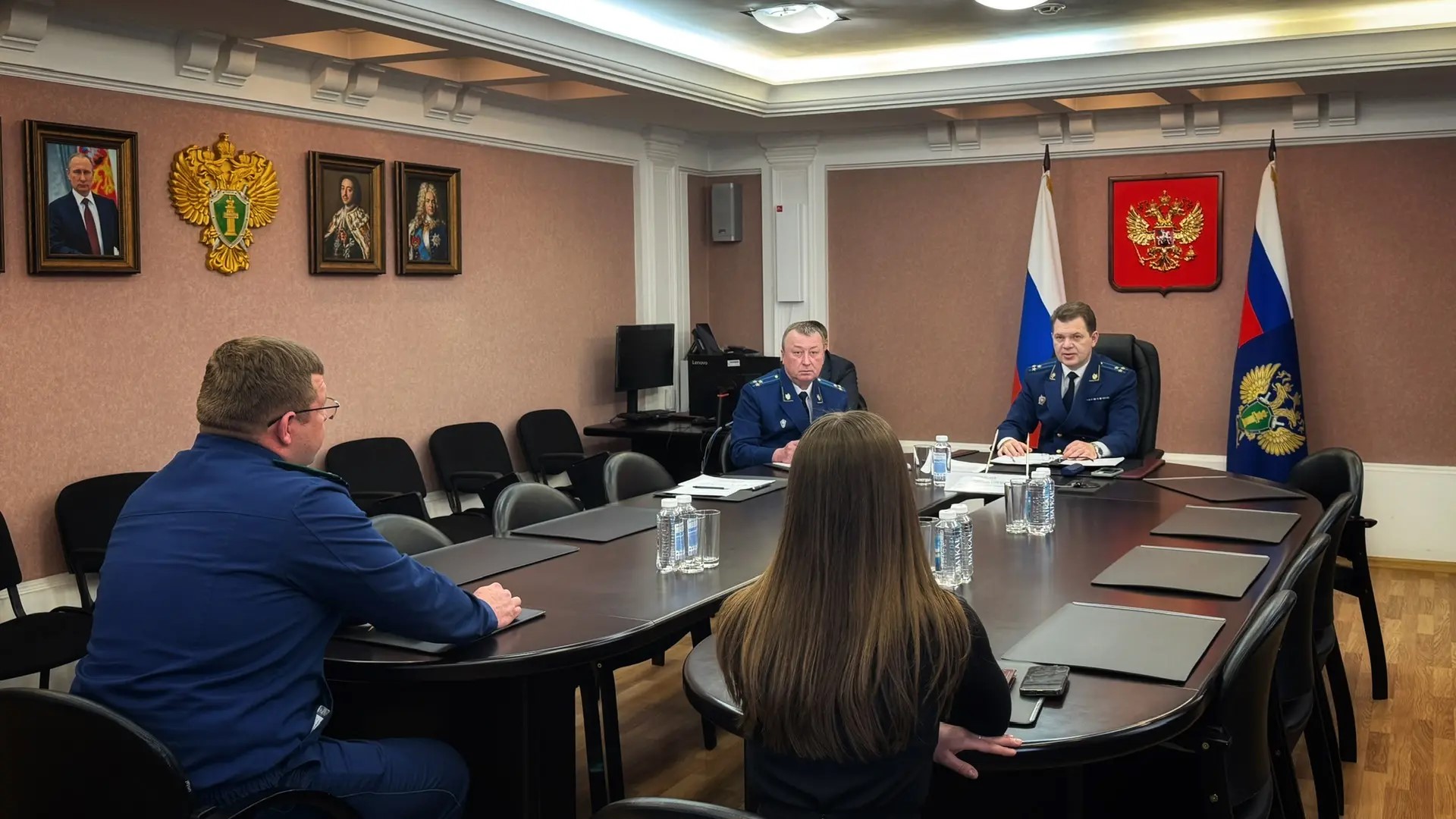 Первый заместитель Восточно-Сибирского транспортного прокурора Максим Гришаев провел личный прием граждан