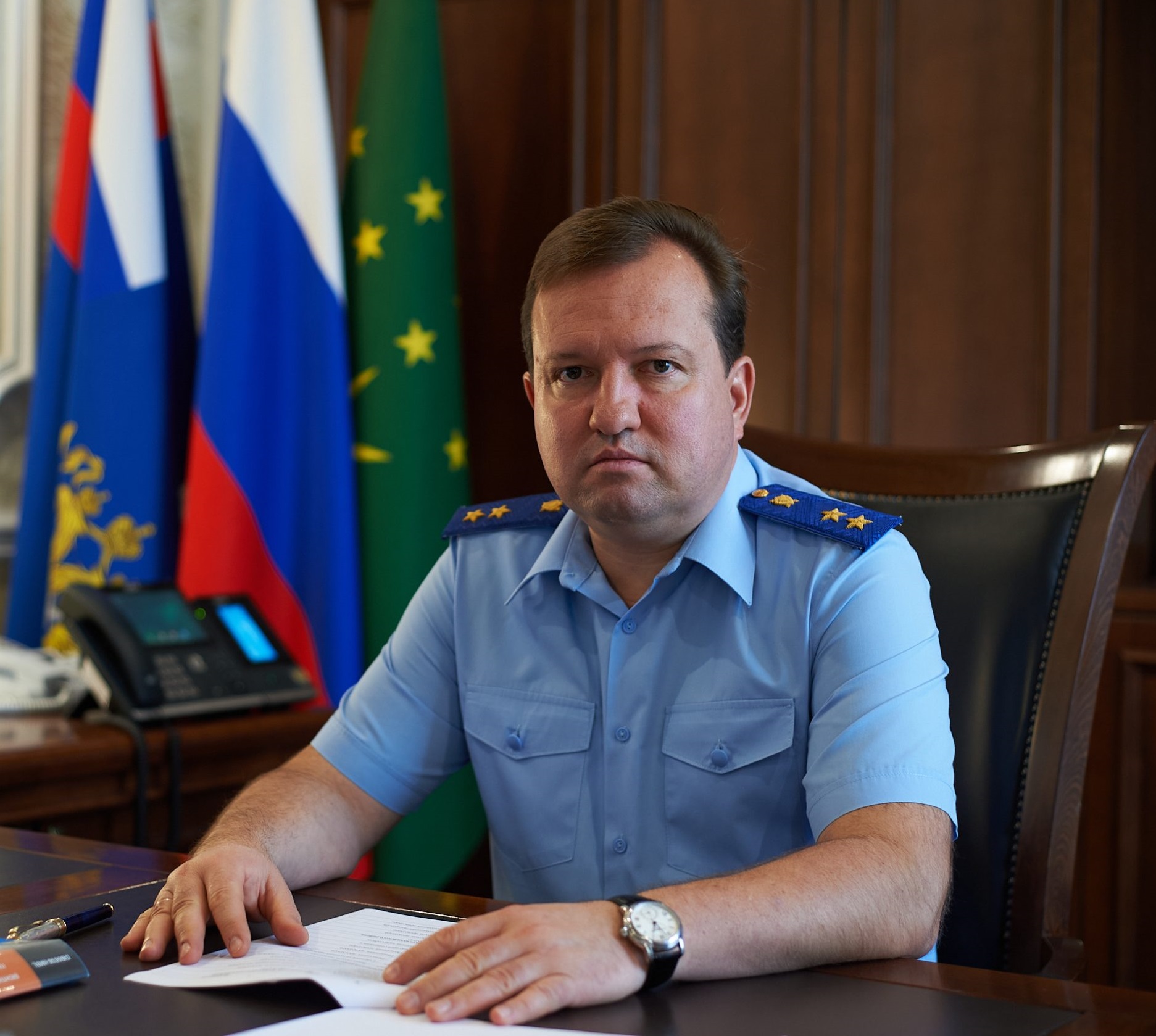 Поздравление прокурора Республики Адыгея Игоря Шевченко со 104-й годовщиной образования прокуратуры Адыгеи