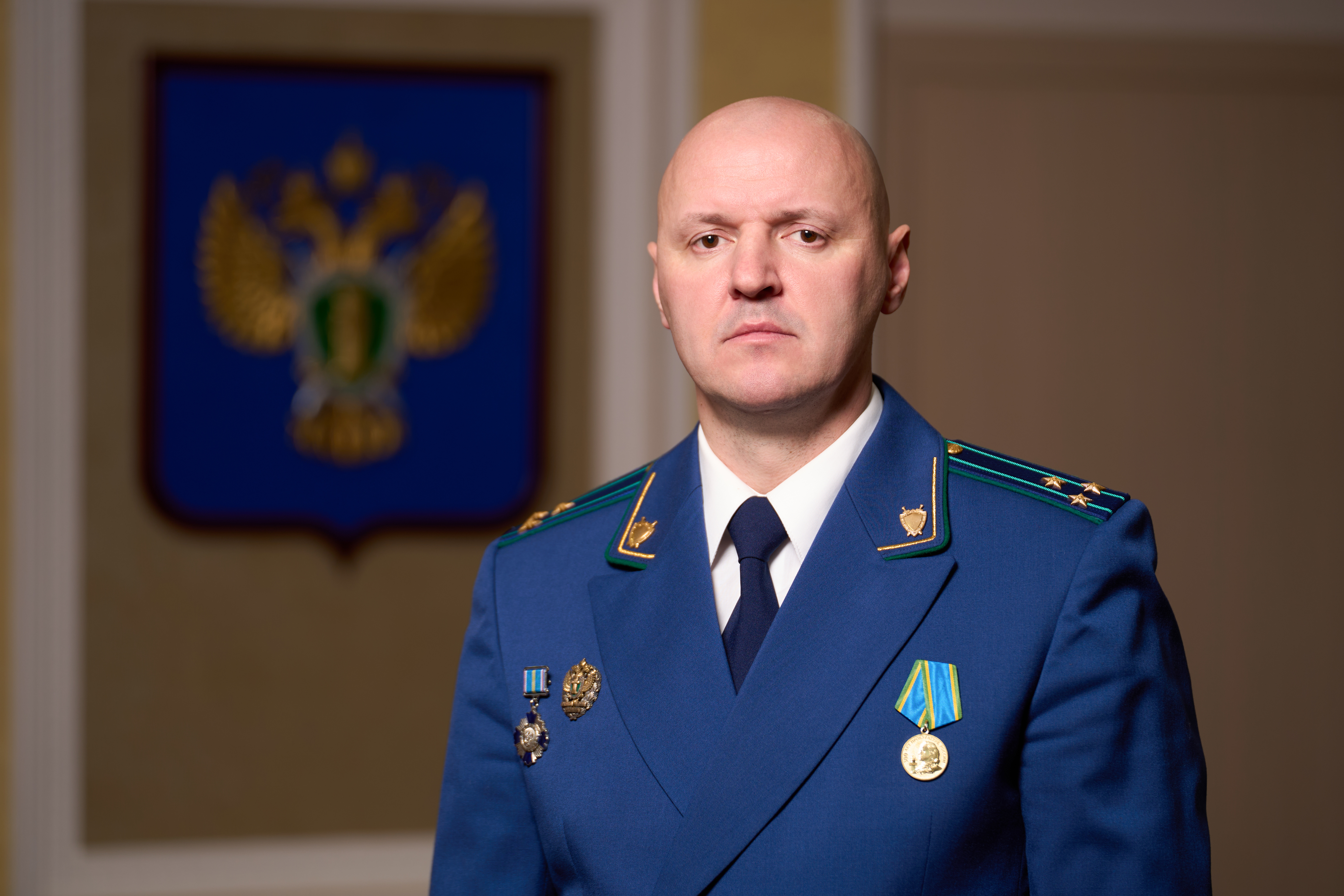 Поздравление прокурора автономного округа Дмитрия Попова с Новым Годом и Рождеством Христовым