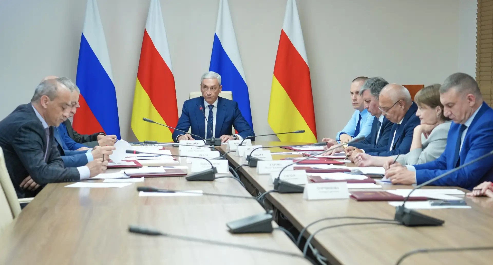 Прокурор Республики Северная Осетия – Алания Олег Апанасевич принял участие в заседании Правительства республики