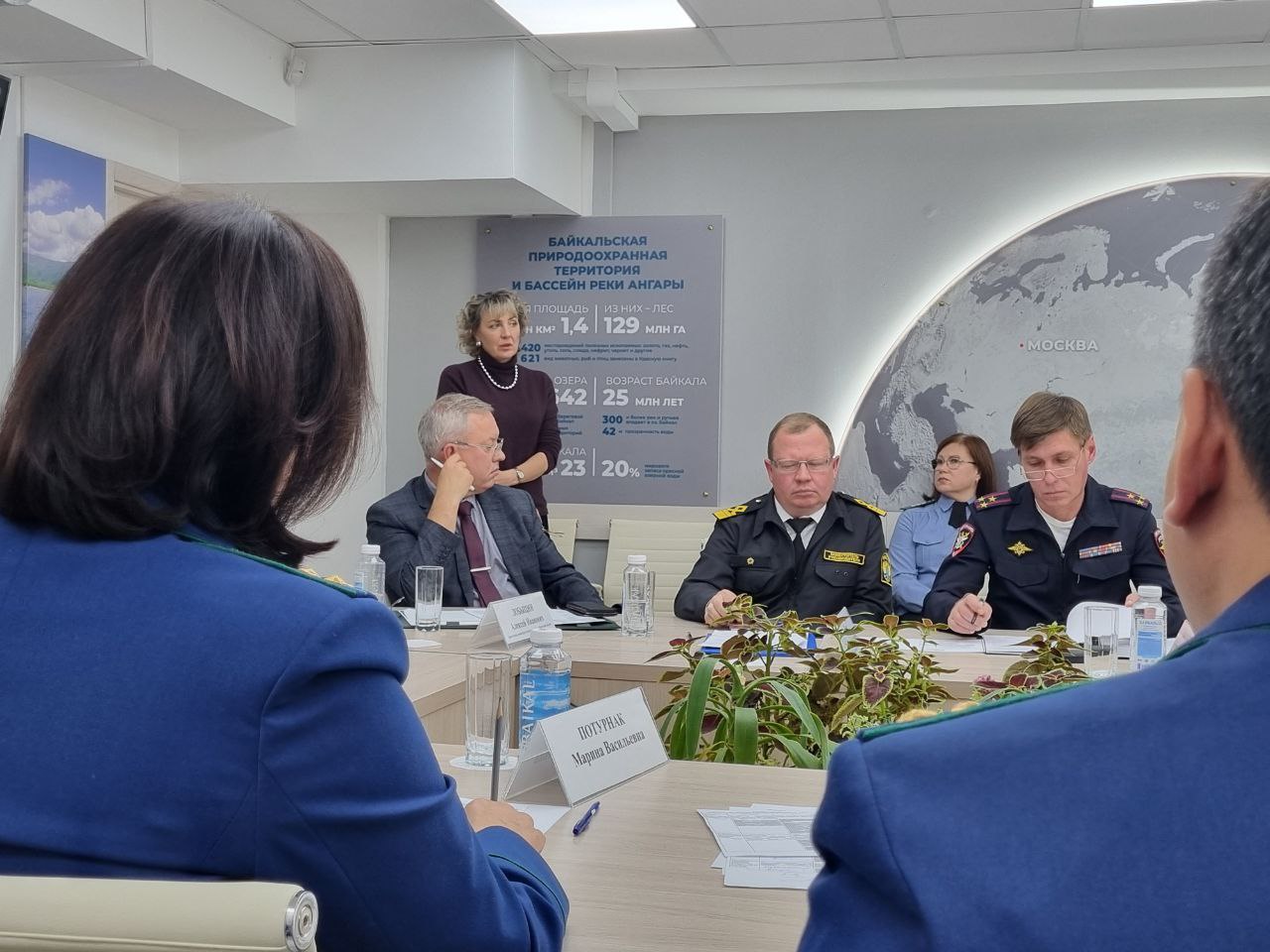 Байкальской межрегиональной природоохранной прокуратурой проведена расширенная коллегия по вопросу исполнения законодательства об охране водных биологических ресурсов на Байкальской природной территории и в бассейне реки Ангара