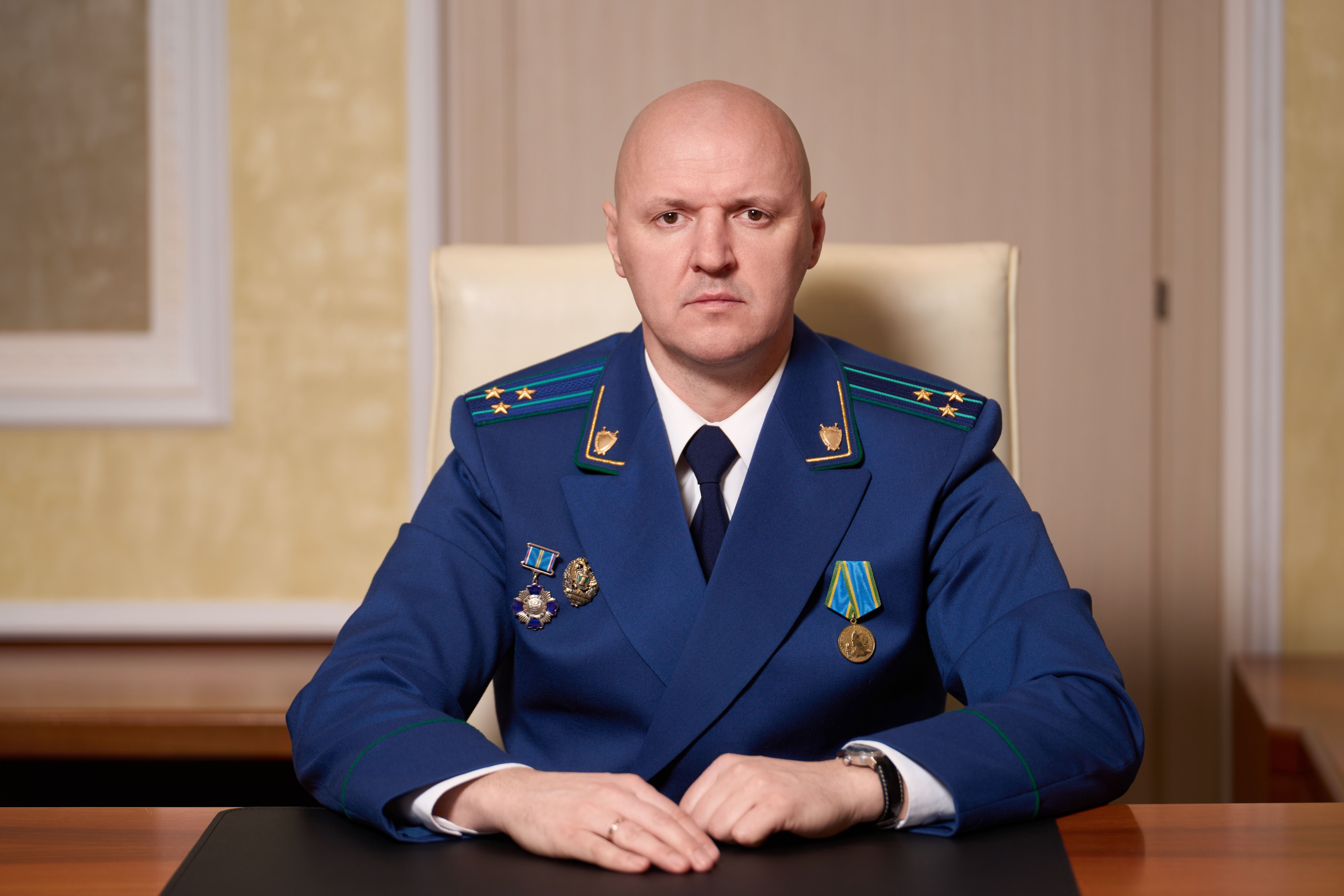 Попов Дмитрий  Иванович