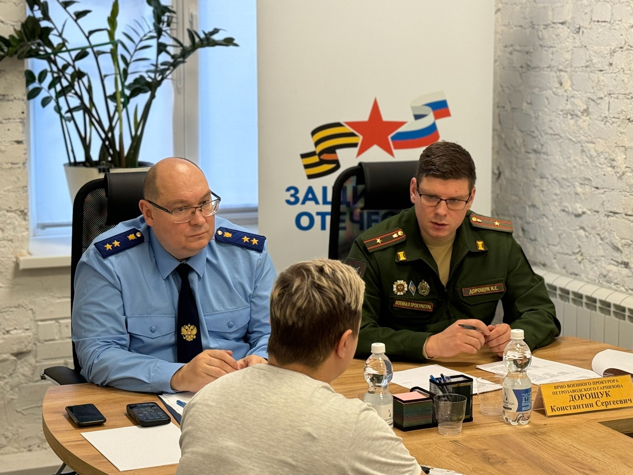 Прокуроры провели личный прием участников специальной военной операции и членов их семей