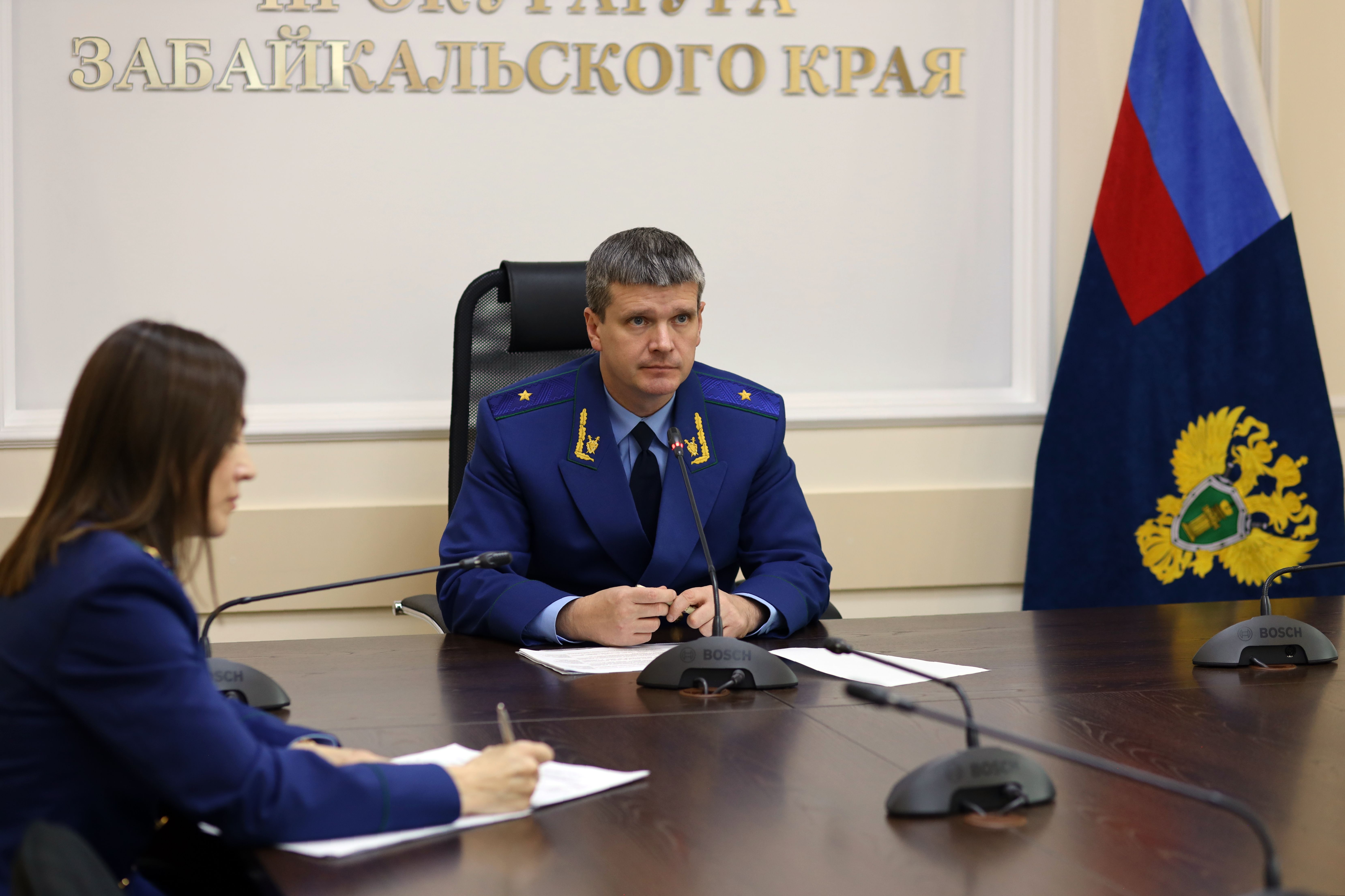 Прокурор Забайкальского края Александр Яновский в режиме видеконференцсвязи провел личный прием жителей Сретенского района