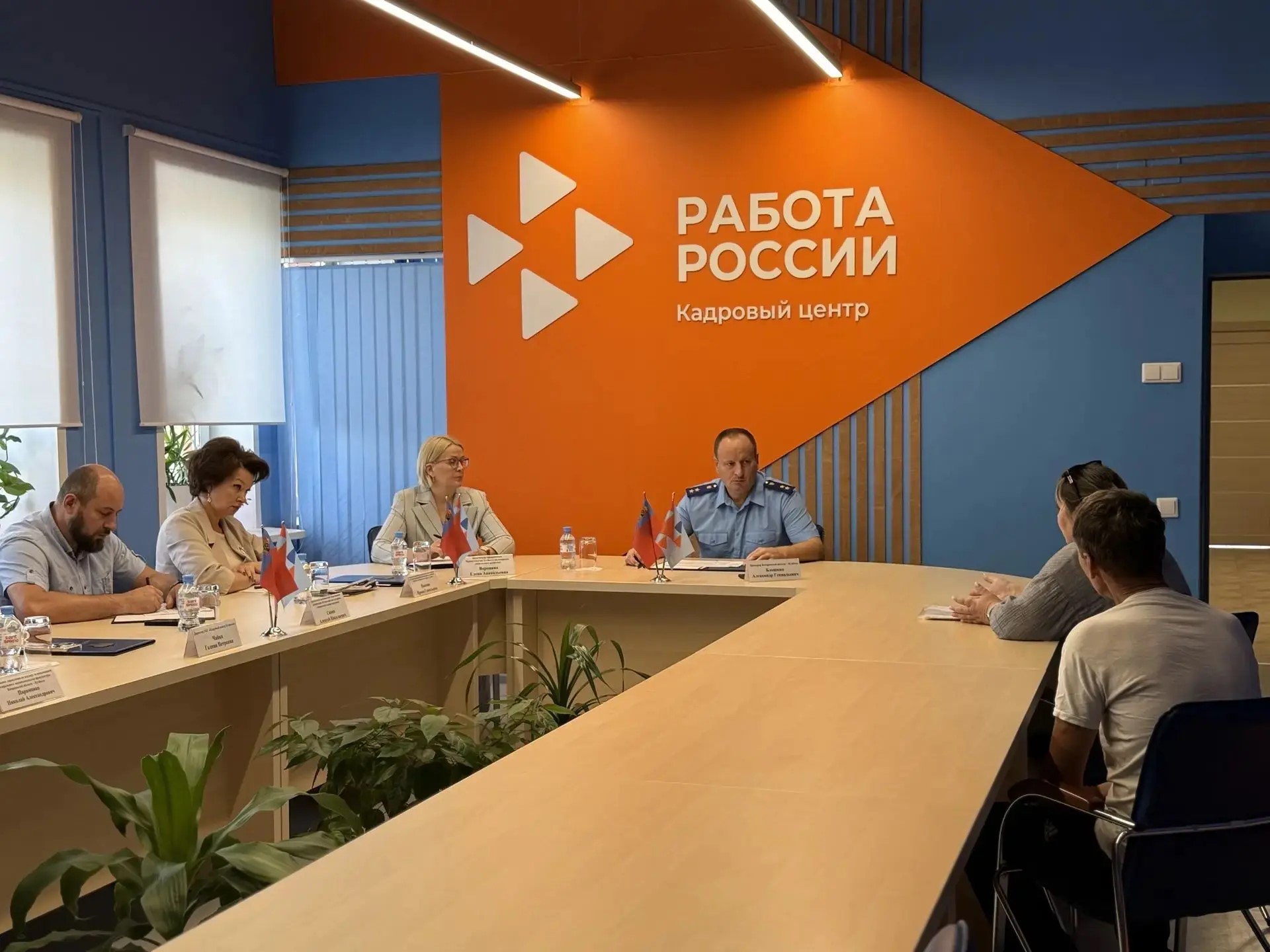 Прокурор Кемеровской области - Кузбасса провел личный прием участников специальной военной операции и членов их семей