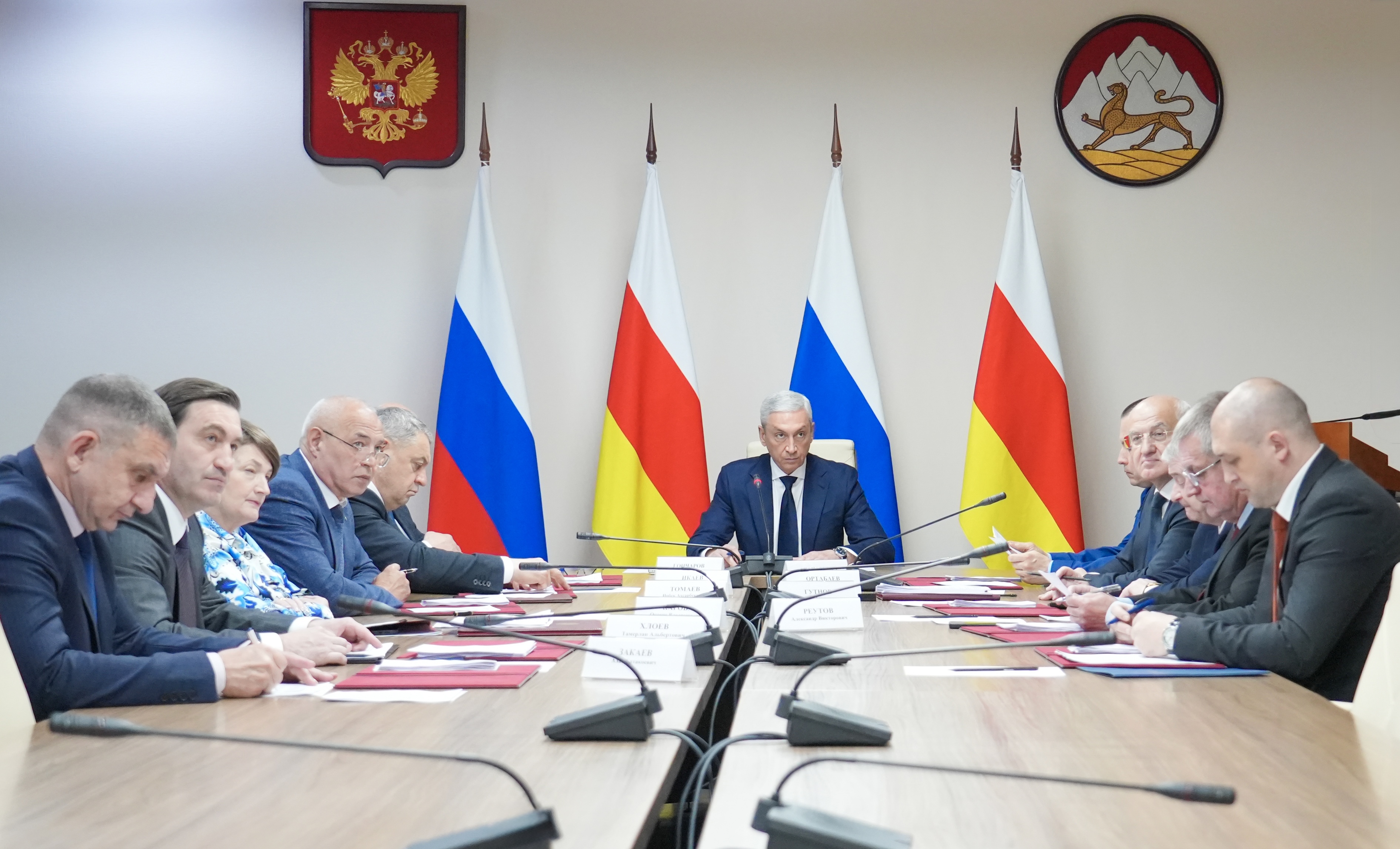 Прокурор Республики Северная Осетия – Алания Олег Апанасевич принял участие в заседании Правительства республики