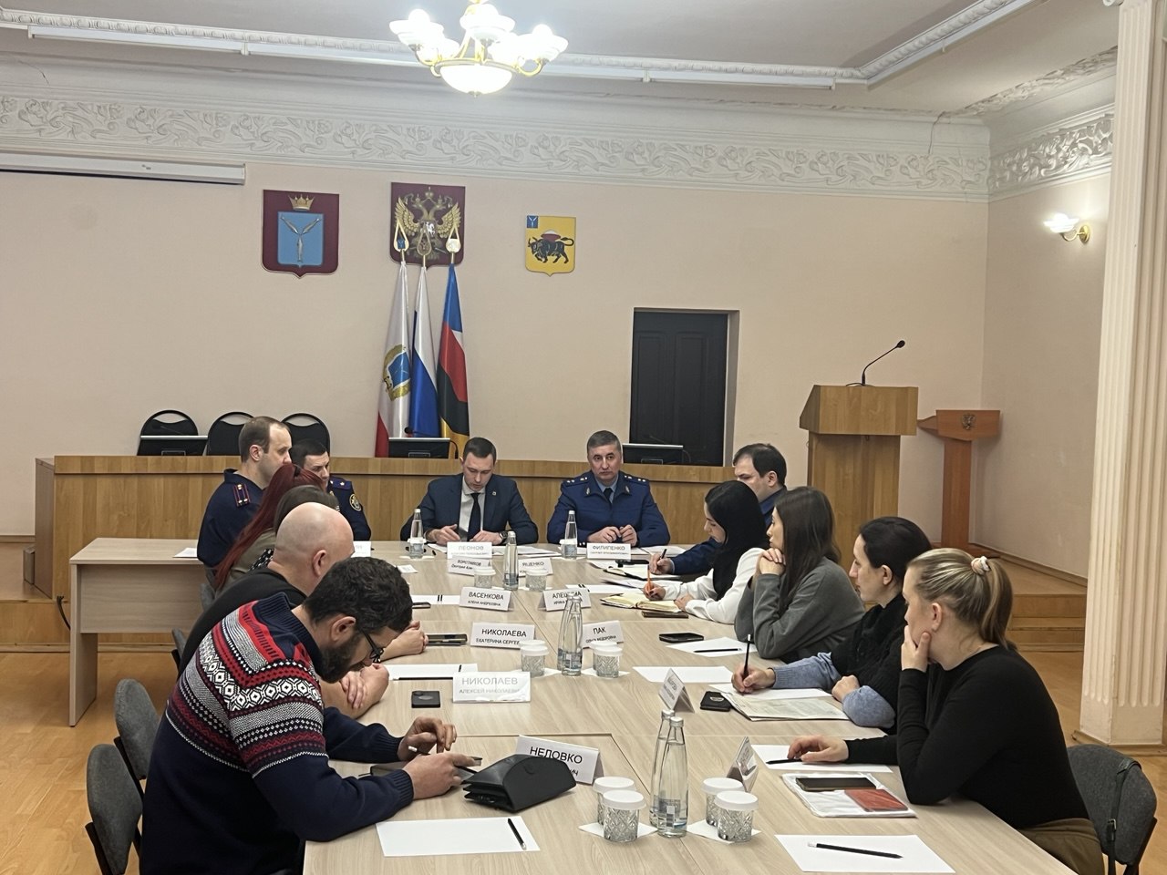 Прокурор Саратовской области Сергей Филипенко в Энгельсе встретился с многодетными родителями 