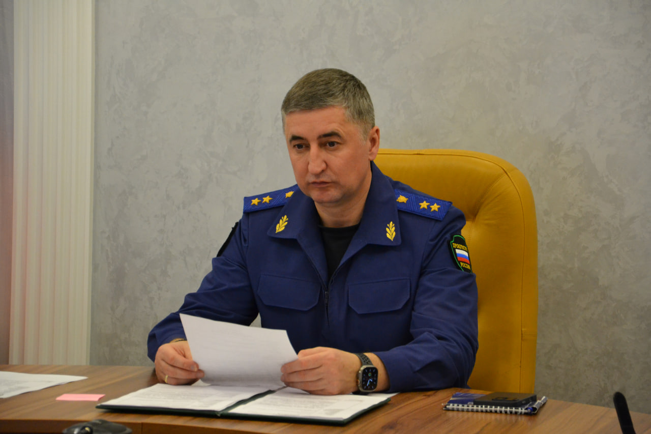 Прокурор Саратовской области Сергей Филипенко провел личный прием жителей региона