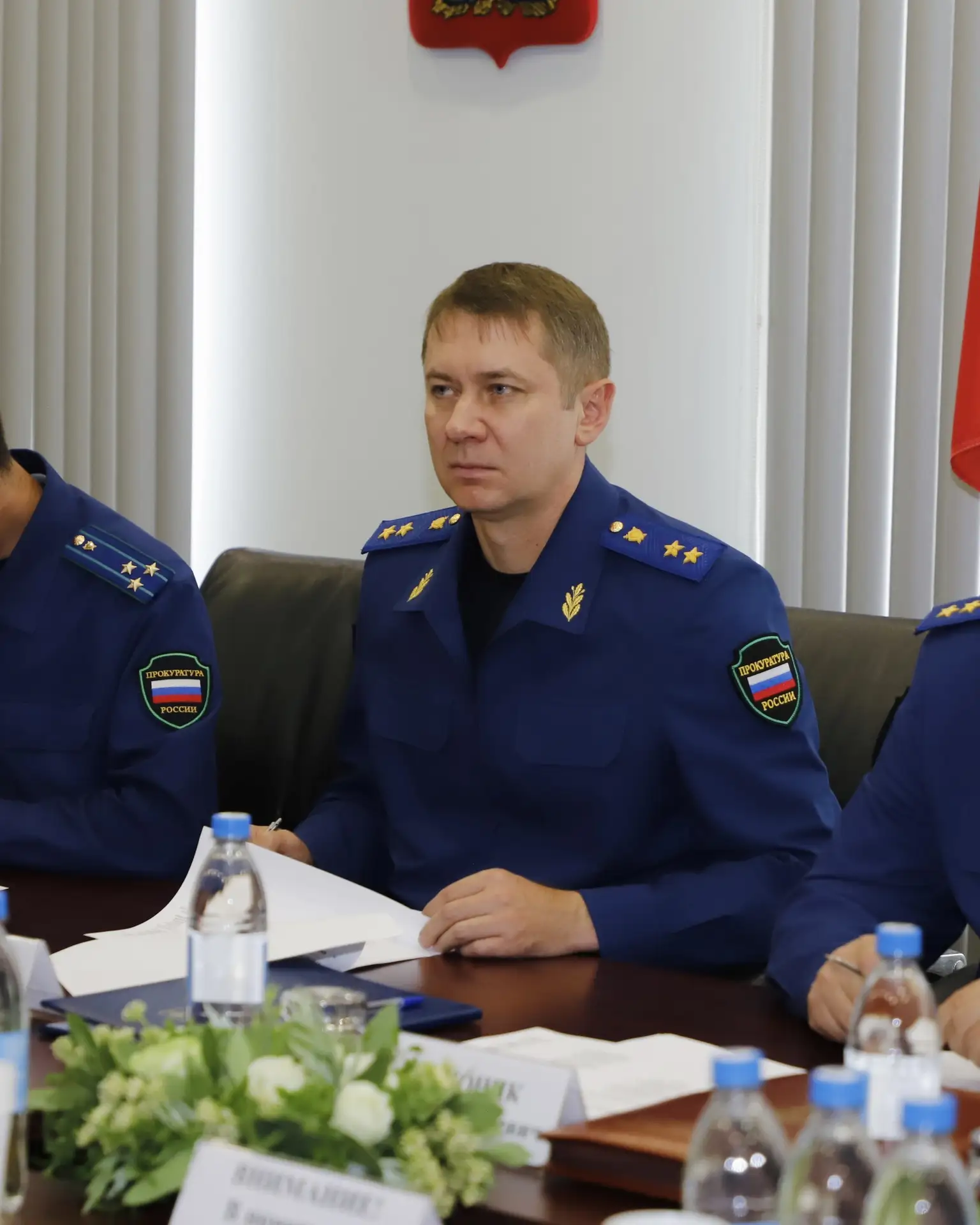 Сегодня Западно-Сибирский транспортный прокурор Илья Викторович Сухоносов и прокурор Красноярского края Роман Николаевич Тютюник при участии руководителей правоохранительных органов провели в городе Норильске выездной личный прием 