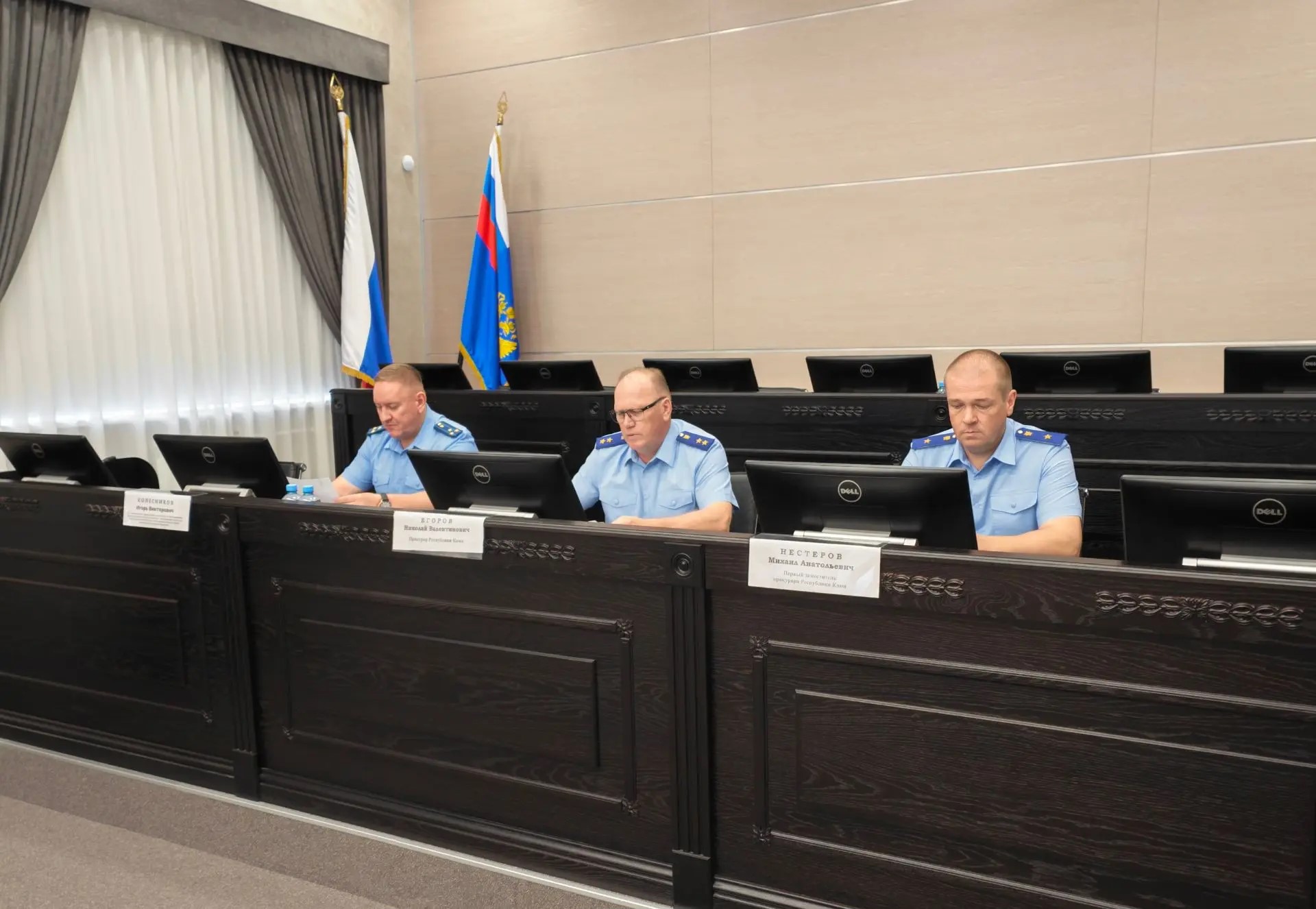 В прокуратуре Республики Коми состоялось заседание межведомственной рабочей группы по предотвращению правонарушений в сфере законодательства о труде и экономики