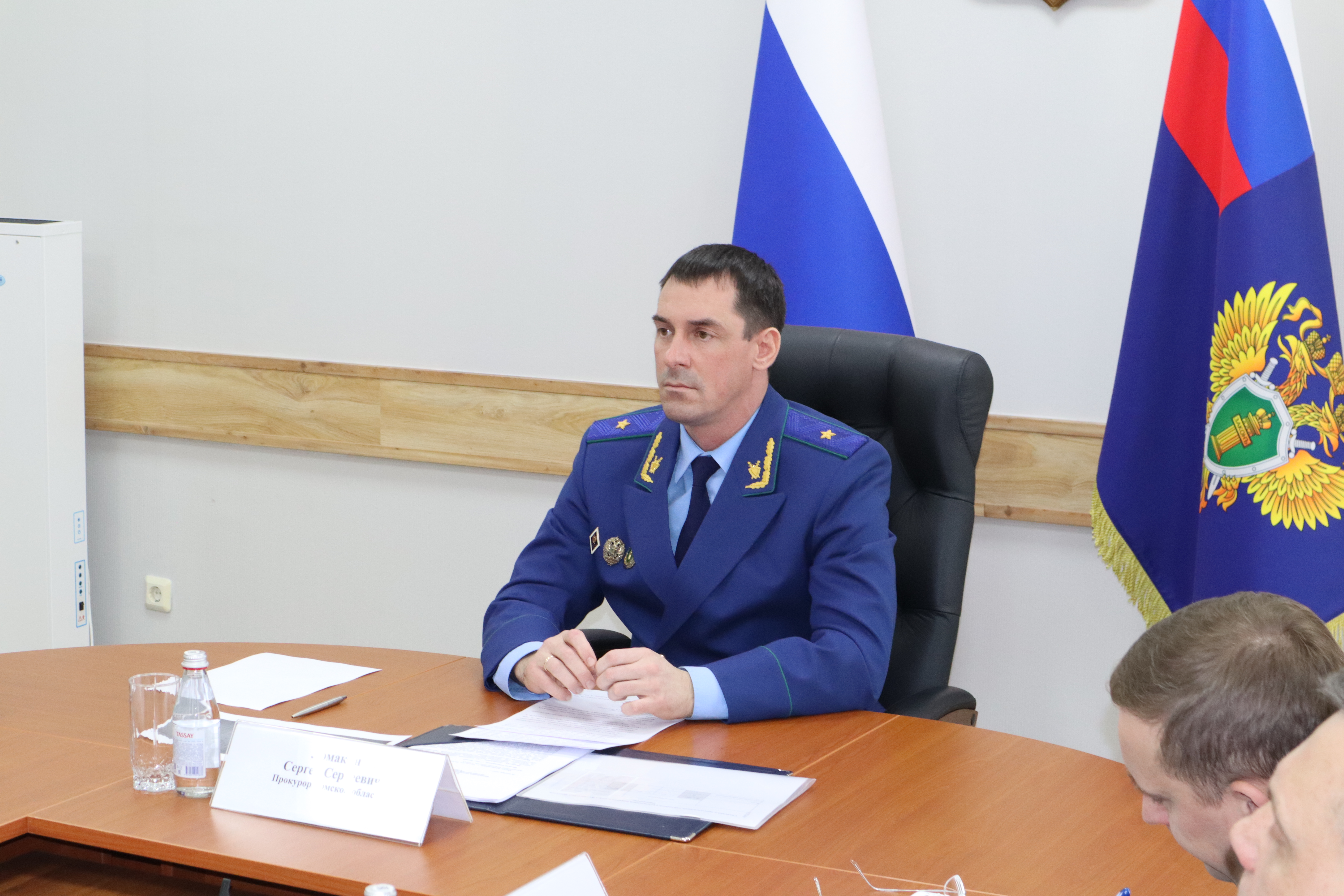 Прокурор Томской области Сергей Ломакин обсудил с правоохранителями эффективность деятельности по выявлению и расследованию коррупционных преступлений