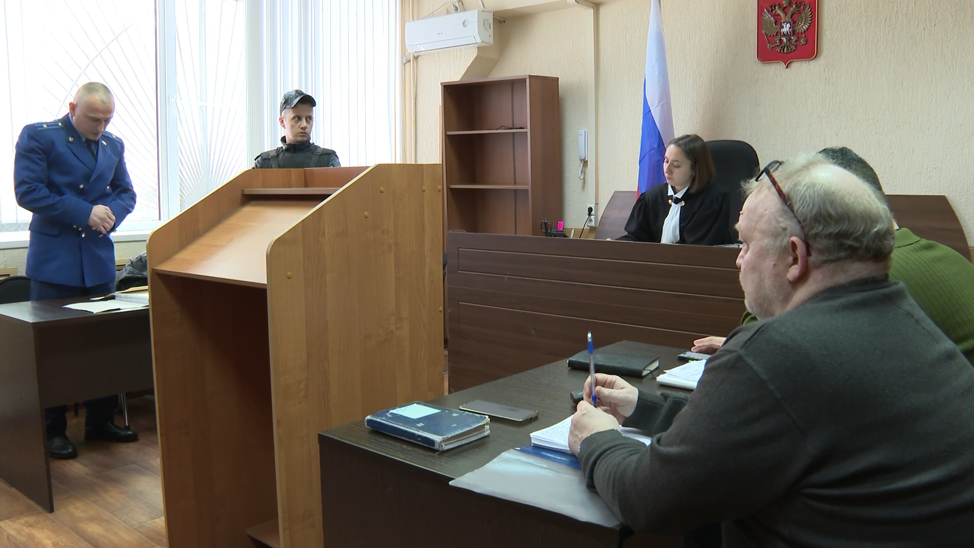 В Волгограде оглашен приговор по уголовному делу о серии краж денежных средств со счетов граждан под видом монетизации бонусов банка