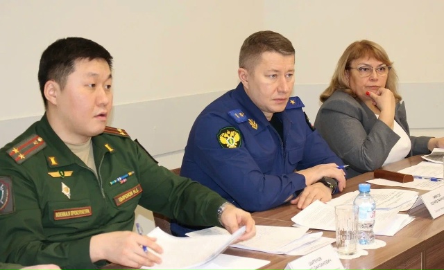 Прокурор Чувашии Эдуард Гиматов встретился с участниками СВО и членами их семей